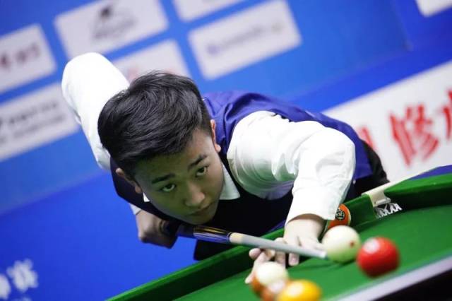 展现了小球 展现了小球