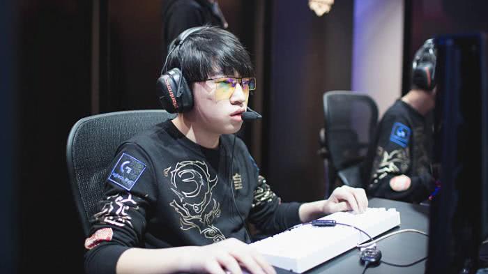 都在见证着 都在见证着