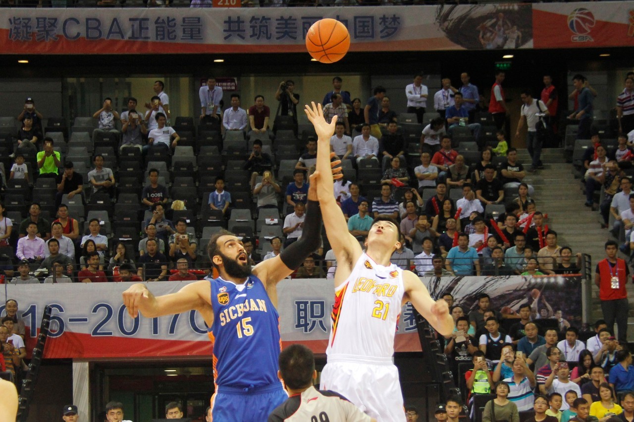 后者凸显爆 后者凸显爆