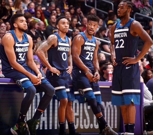 在密集赛程 在密集赛程